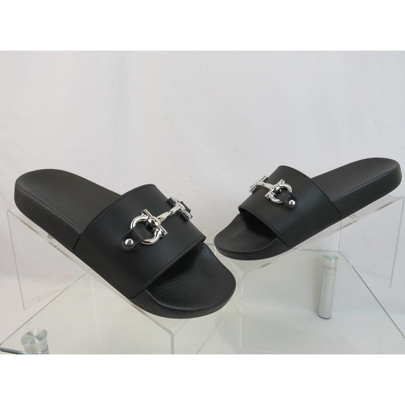 NIB FERRAGAMO GROOVY 11 BLACK RUBBER SILVER GANCINI BIT LOGO SANDALS SLIDES 11 M - Picture 3 of 13